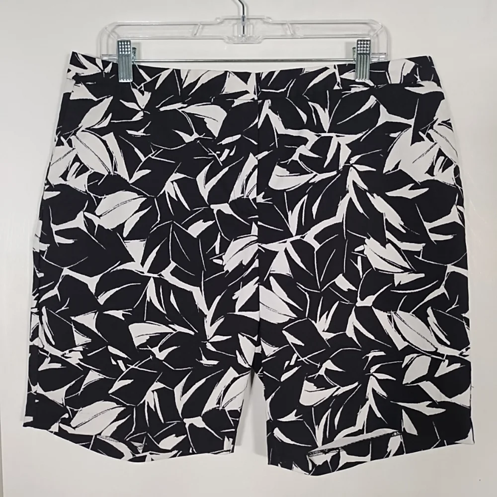 Mario Serrani Italy Womens 12 Black White Shorts Comfort Stretch 9